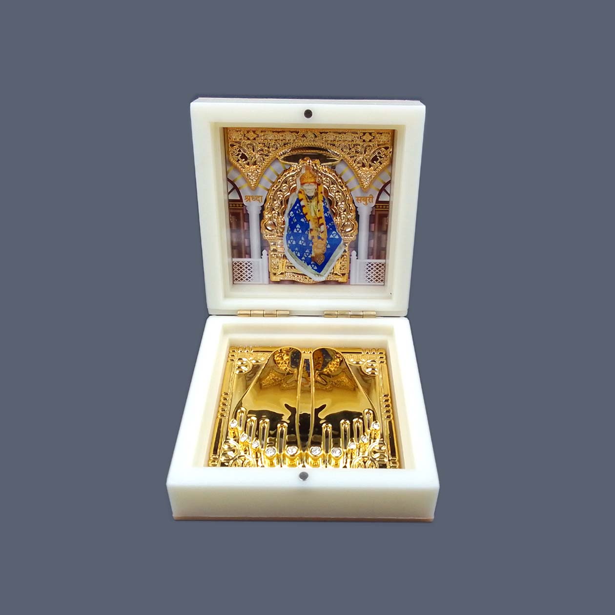 SHINDE EXPORTS Shirdi Sai Baba Decorative Photo Frame box with Charan Paduka for God Pooja and Gift.