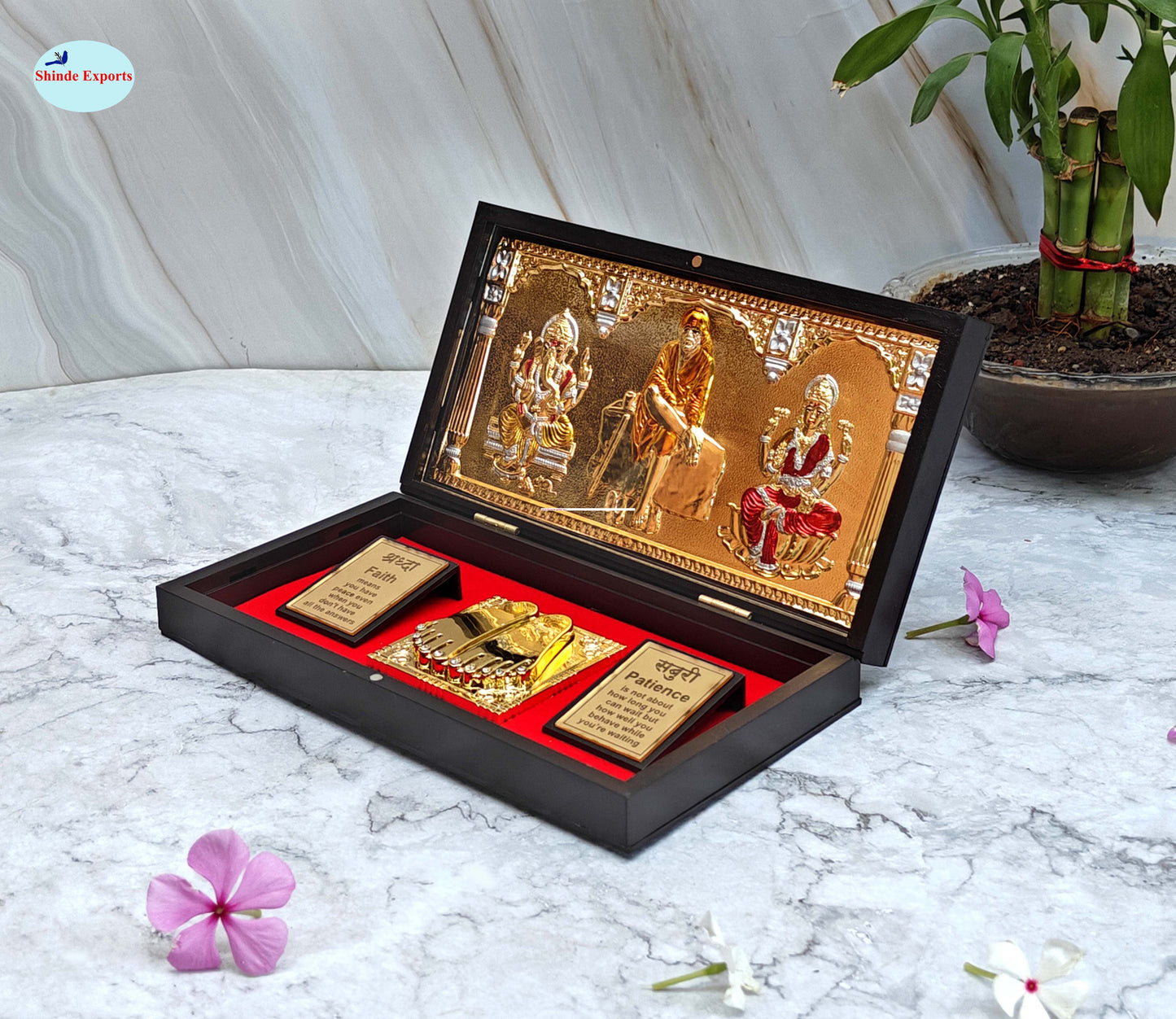 SHINDE EXPORTS Shirdi Sai Baba Charan paduka Gift Box for puja