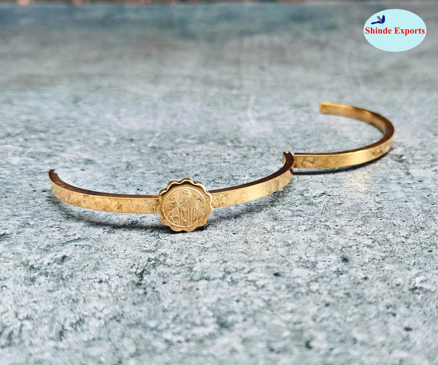 SHINDE EXPORTS saibaba bracelet for women with lock