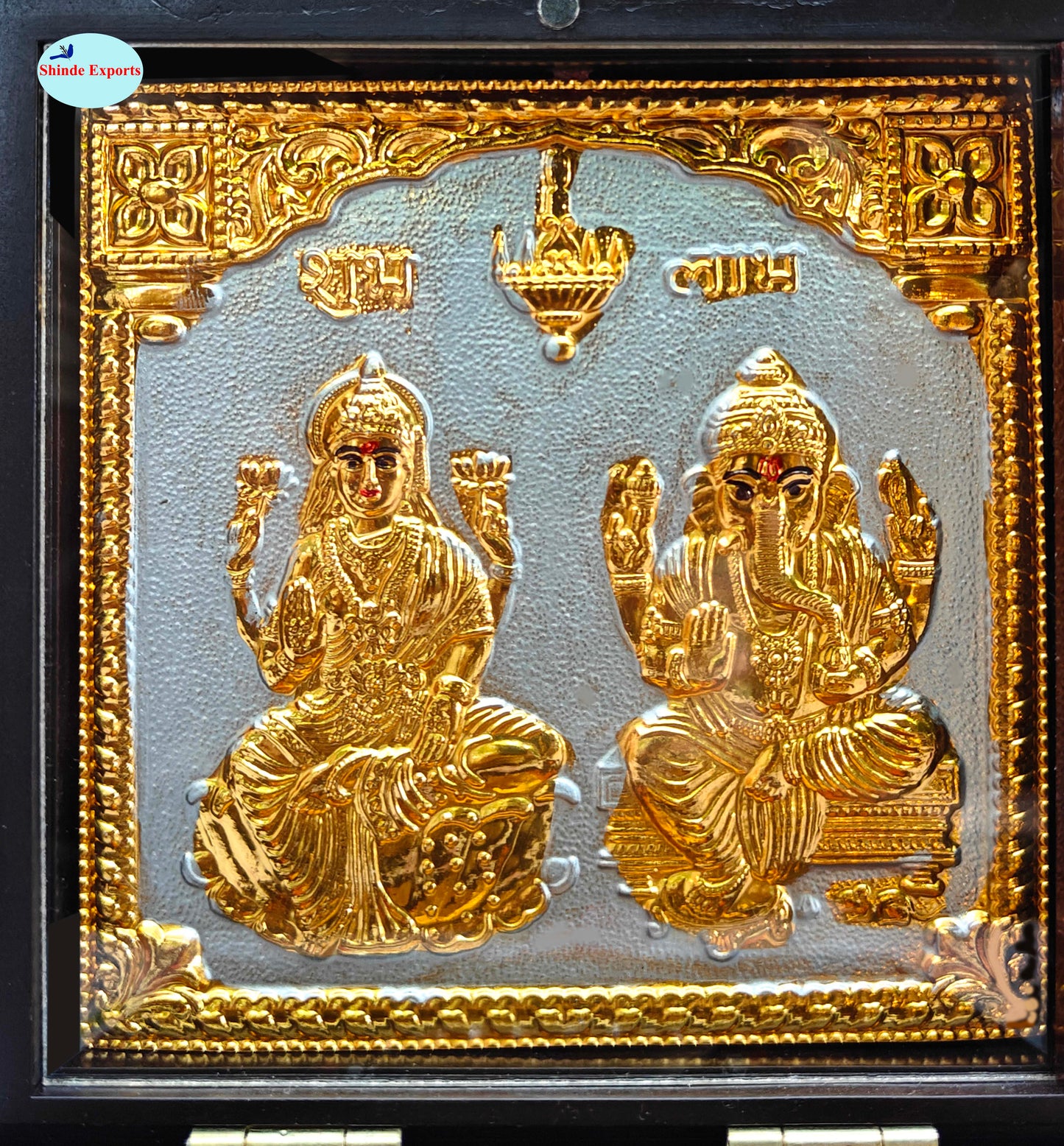 SHINDE EXPORTS Shirdi Sai Baba Charan paduka Gift Box for puja