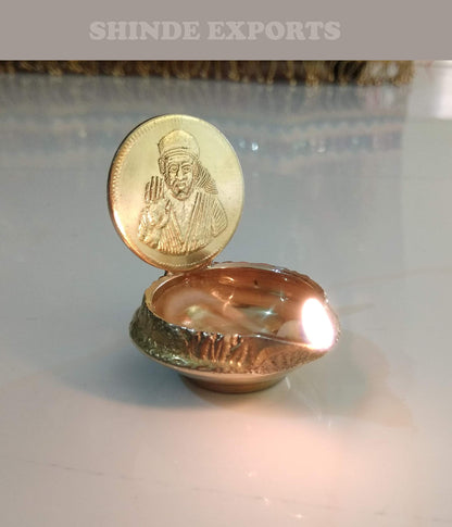 SHINDE EXPORTS Shirdi Saibaba Figure Golden Brass Diya for puja for Home Decor