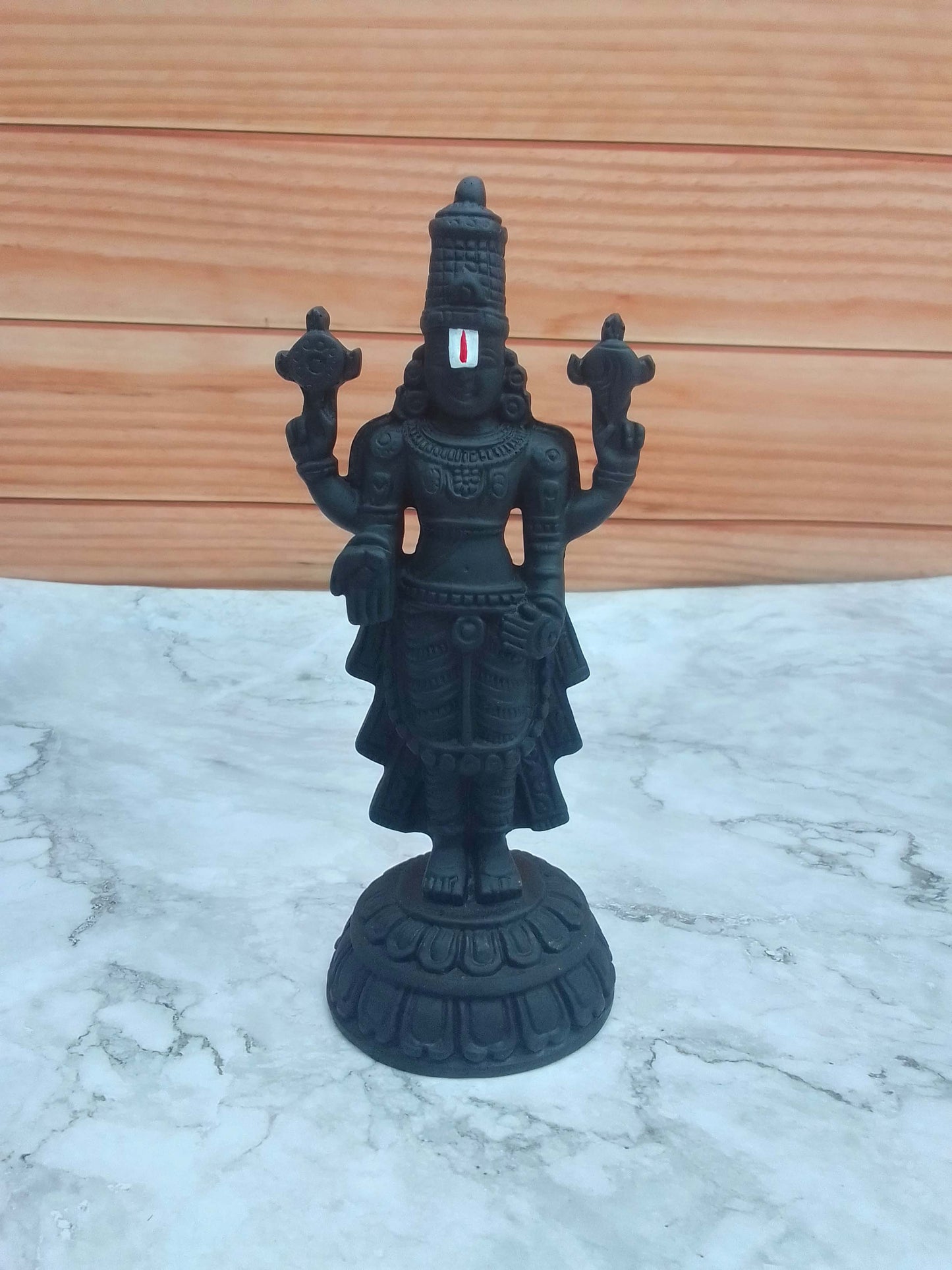SHINDE EXPORTS Govinda Idol for car Dashboard/Balaji murti for car/tirupati Balaji murti/Balaji Statue for Pooja Room
