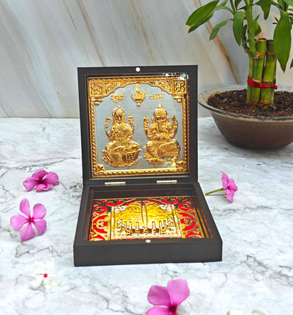 SHINDE EXPORTS Shirdi Sai Baba Charan paduka Gift Box for puja