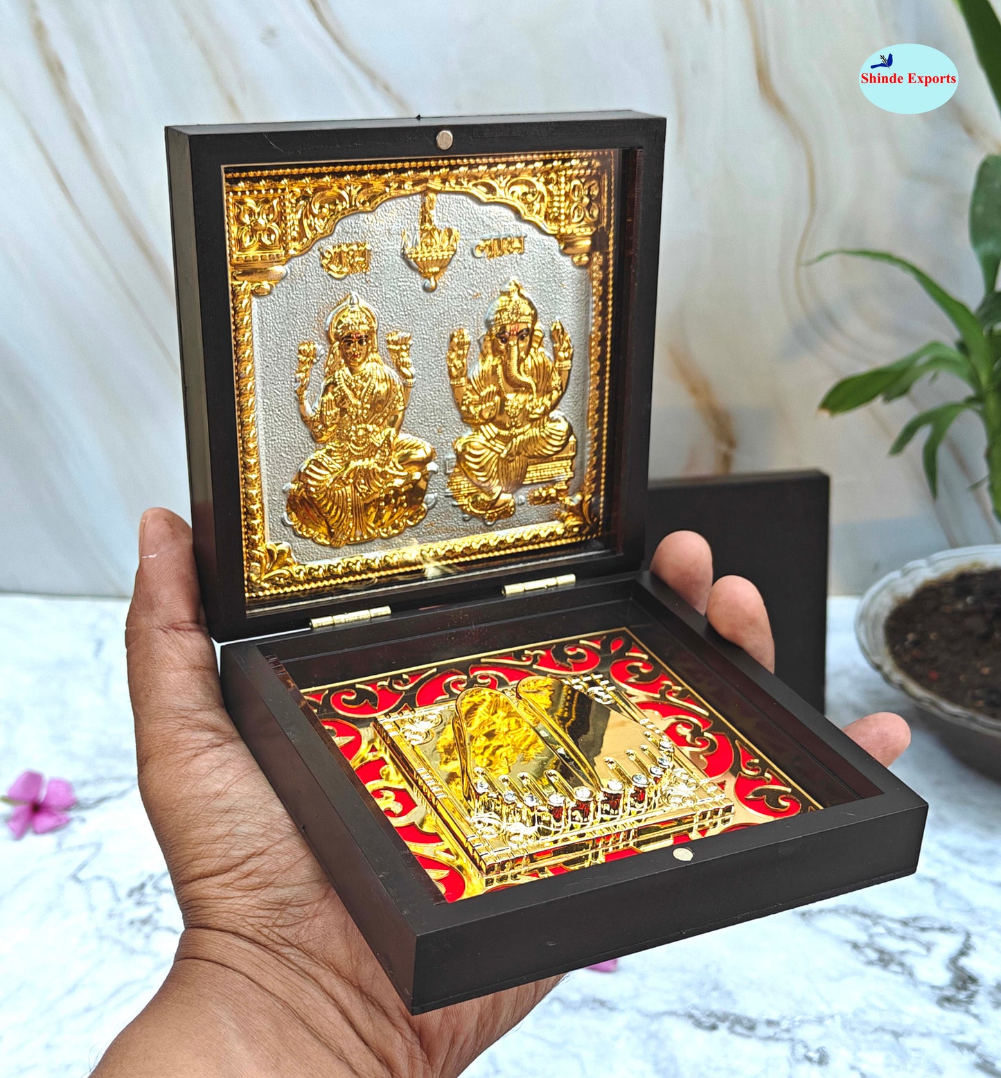 SHINDE EXPORTS Shirdi Sai Baba Charan paduka Gift Box for puja
