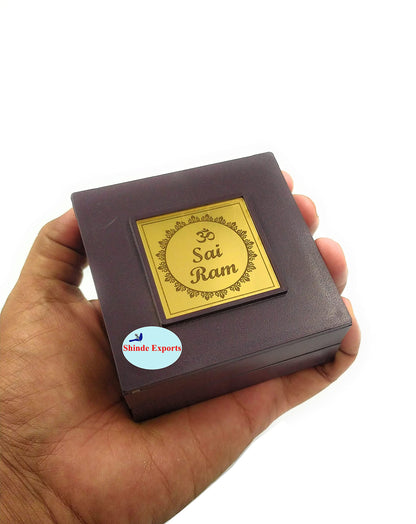 SHINDE EXPORTS Shirdi Sai Baba Decorative Photo Frame box with Charan Paduka for God Pooja and Gift.