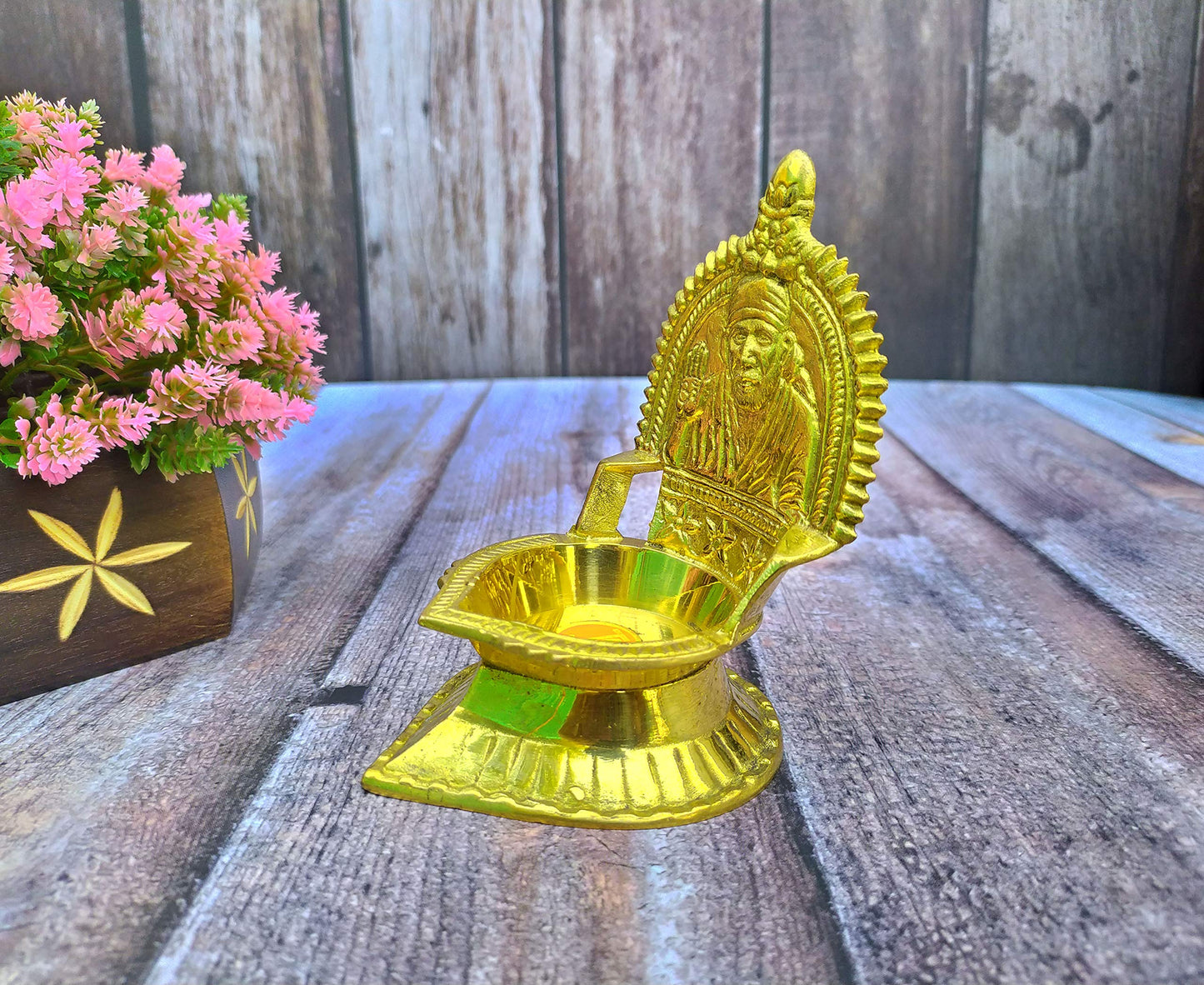 SHINDE EXPORTS Shirdi Saibaba Figure Golden Brass Diya for puja for Home Decor