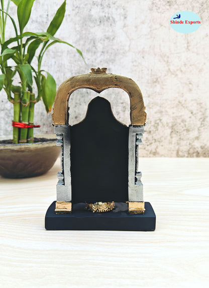 SHINDE EXPORTS Govinda Idol for car Dashboard/Balaji murti for car/tirupati Balaji murti/Balaji Statue for Pooja Room