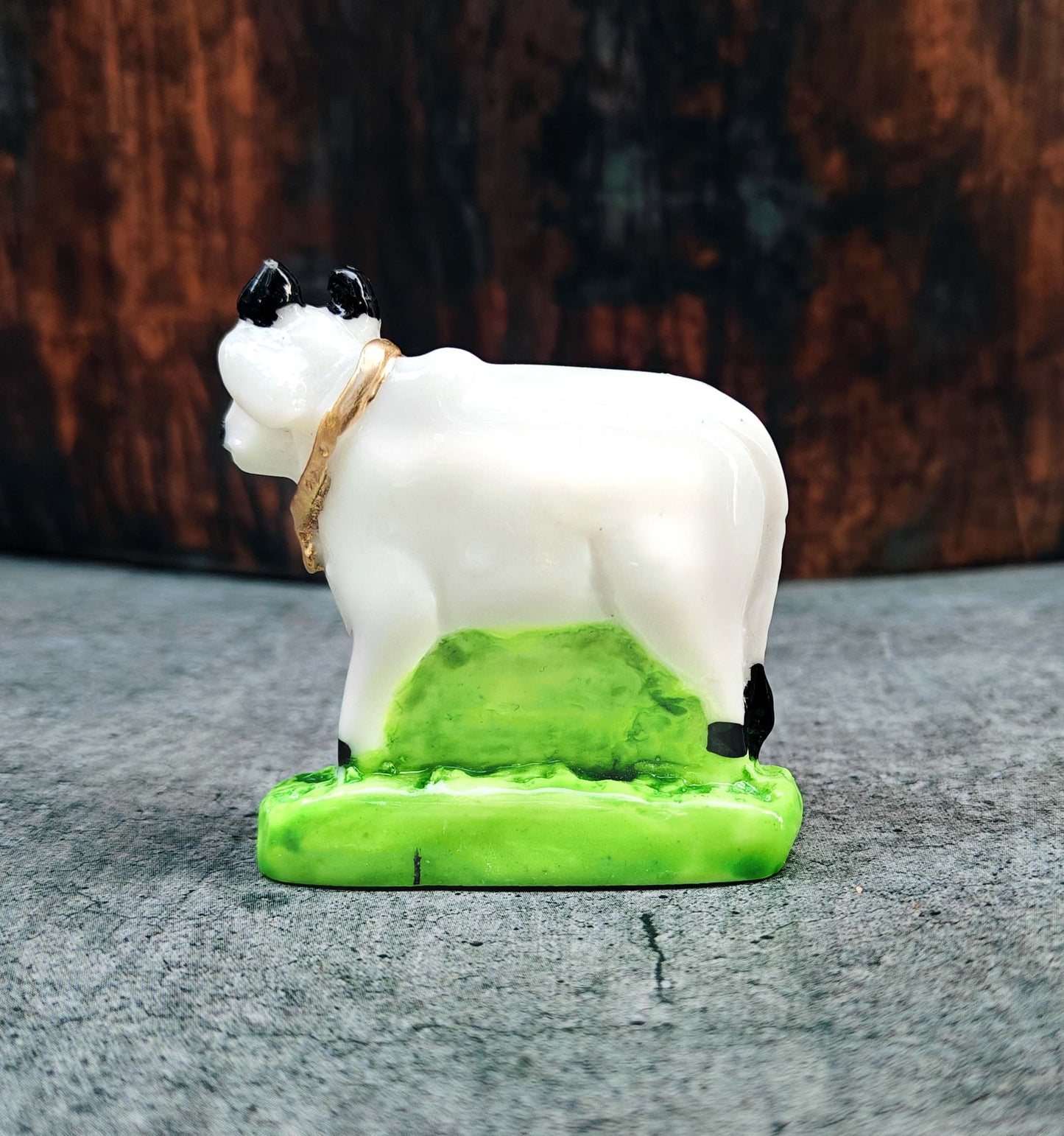 SHINDE EXPORTS cow with calf kamdhenu marble idol white statue for vastu pooja home décor